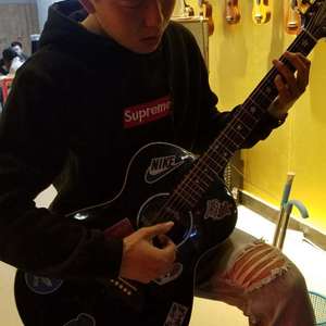 日本老肥婆BBBWBBBW百度
